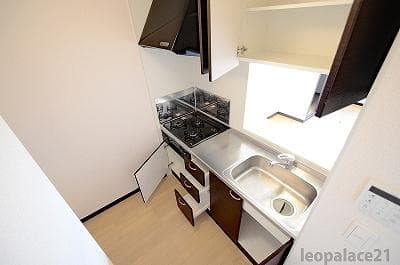 Room image 12