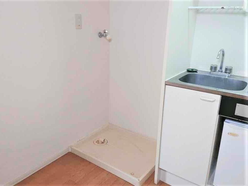 Room image 11
