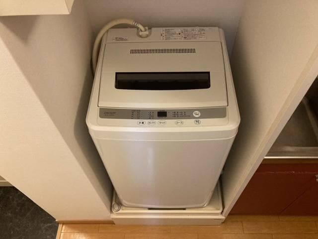 Room image 10