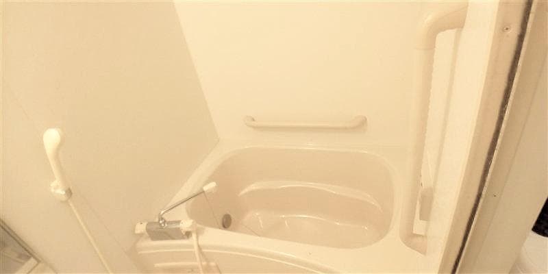 Room image 8