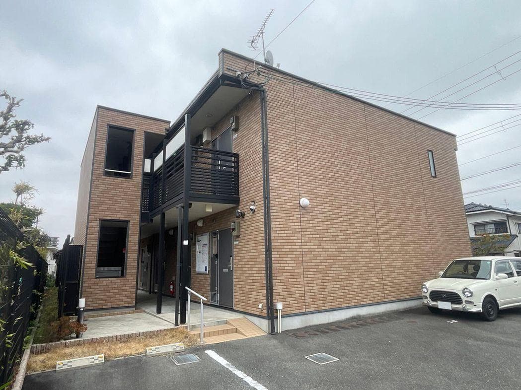 Main exterior of LEONEXT Azul Guminoki