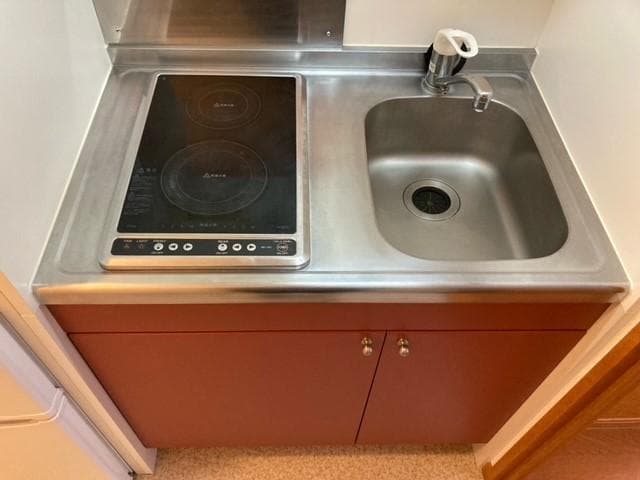 Room image 15