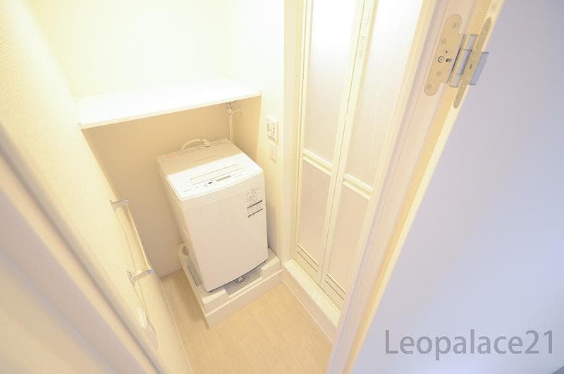 Room image 11