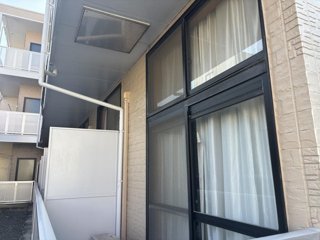 Room image 14