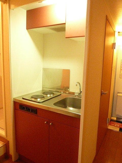 Room image 15