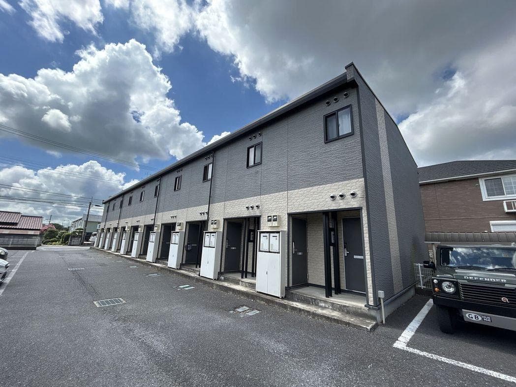 Main exterior of leopalace Ceryus A