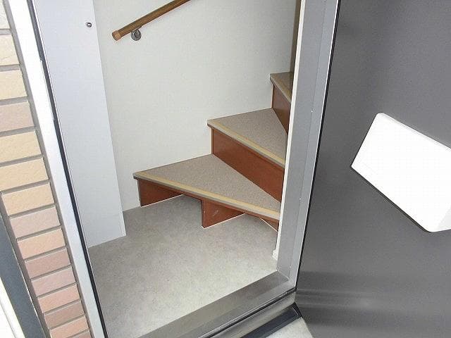 Room image 12
