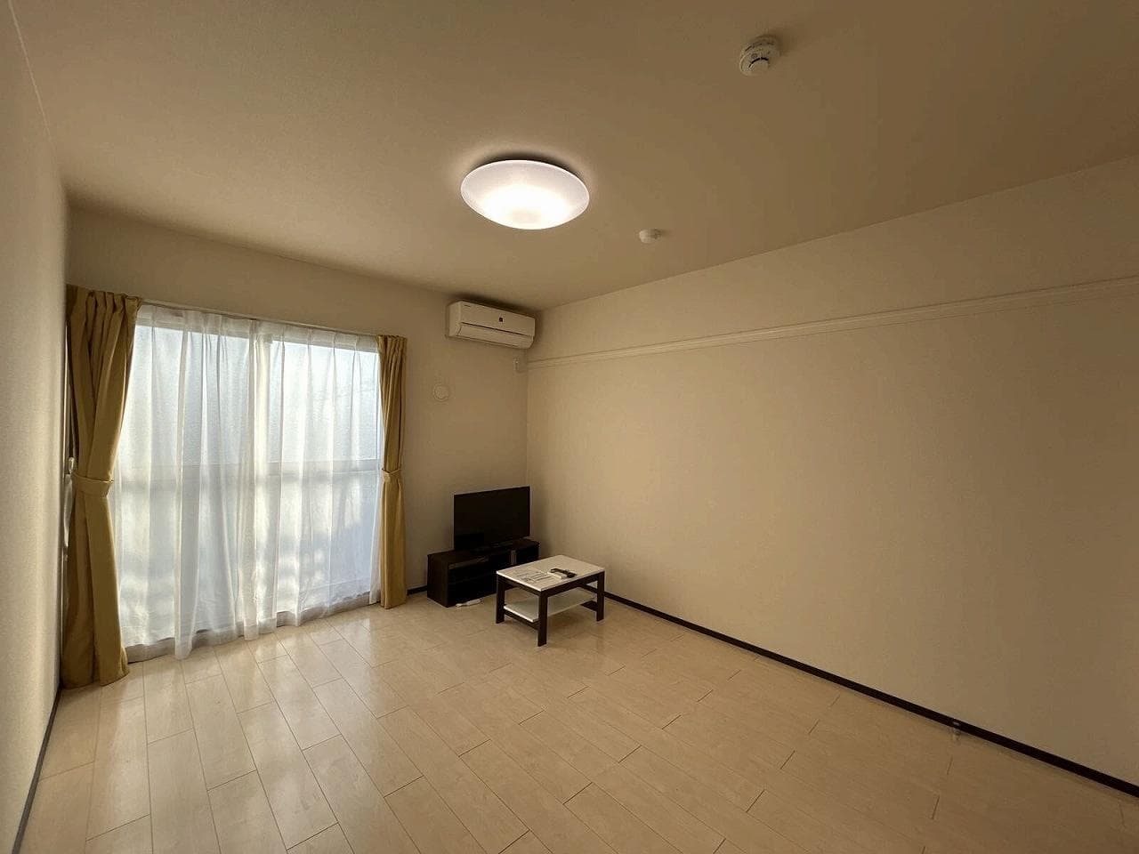 Preview interior of CLEINO Tera