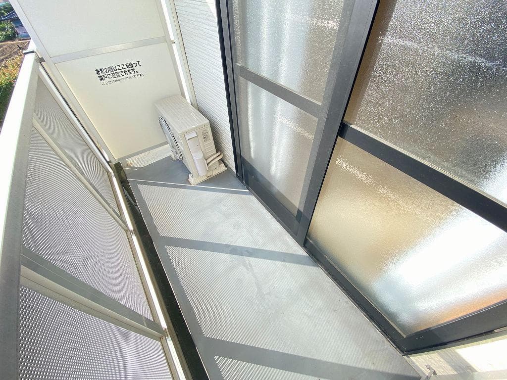 Room image 13