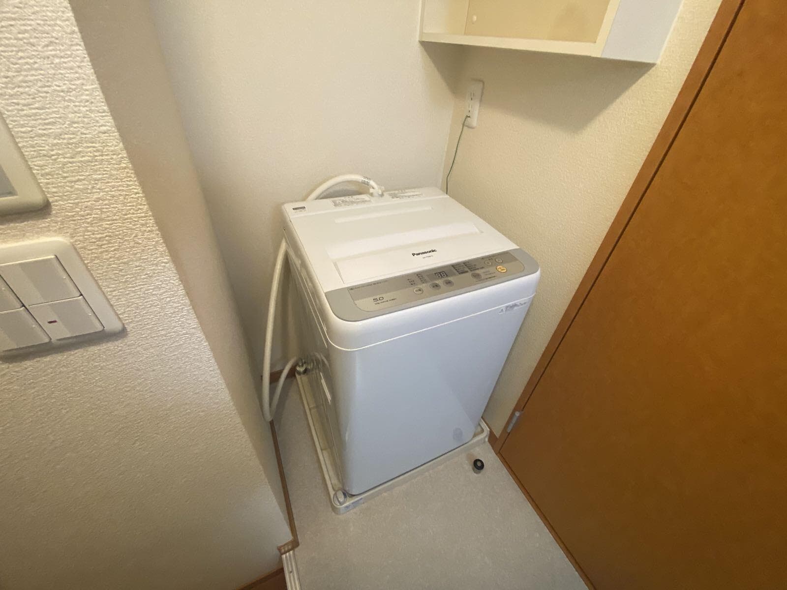 Room image 13