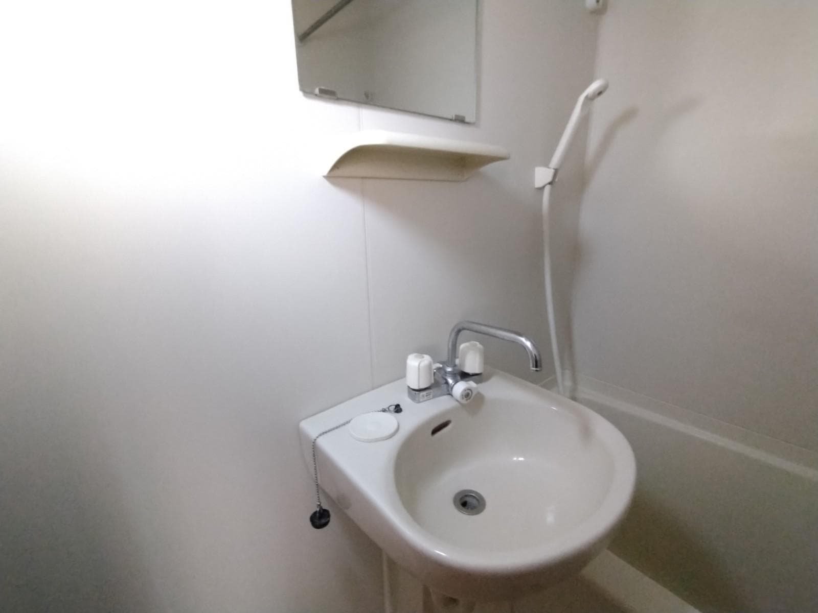 Room image 10
