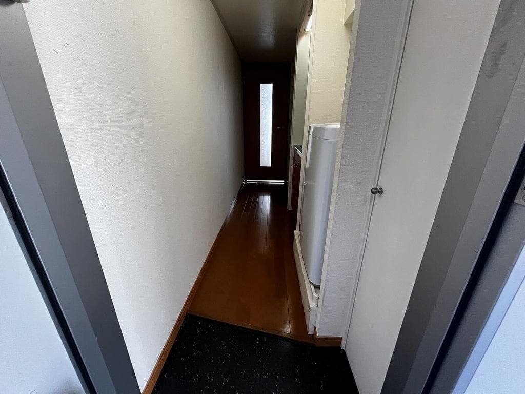 Room image 14