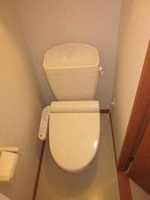 Room image 11