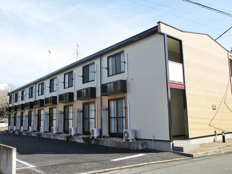 Main exterior of leopalace Sato