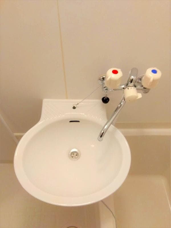 Room image 10