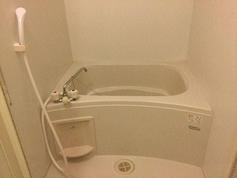Room image 8