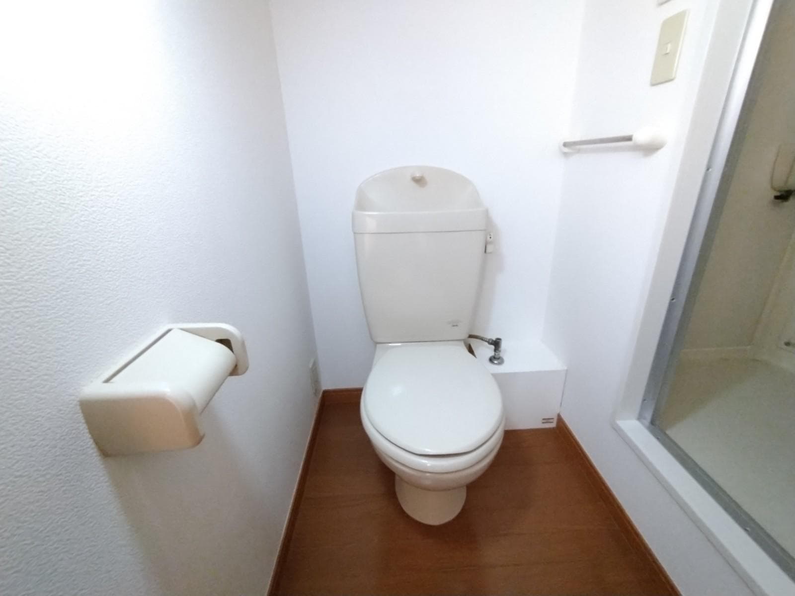 Room image 9