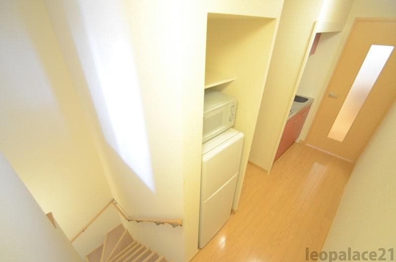 Room image 11