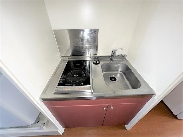 Room image 13