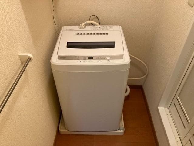 Room image 10