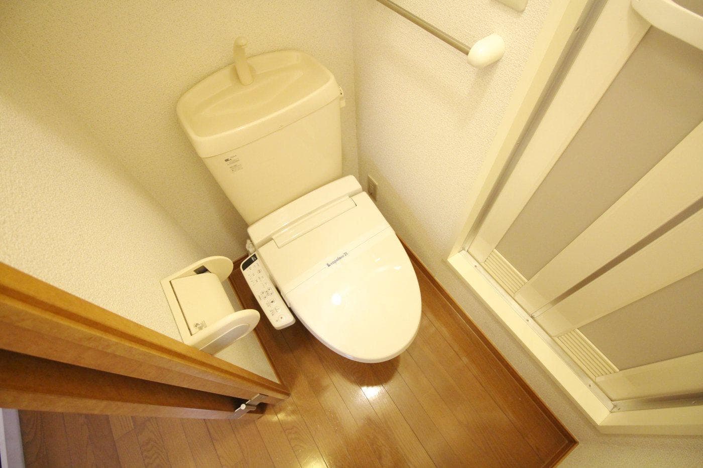Room image 13