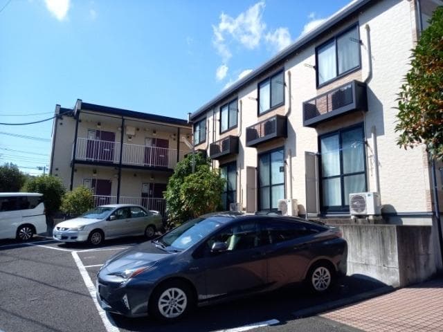 Room image 16