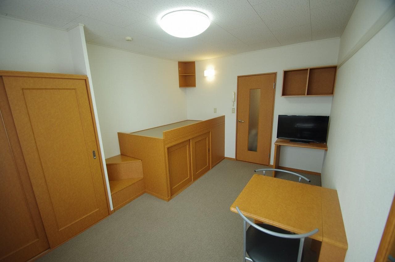 Preview interior of leopalace Platini