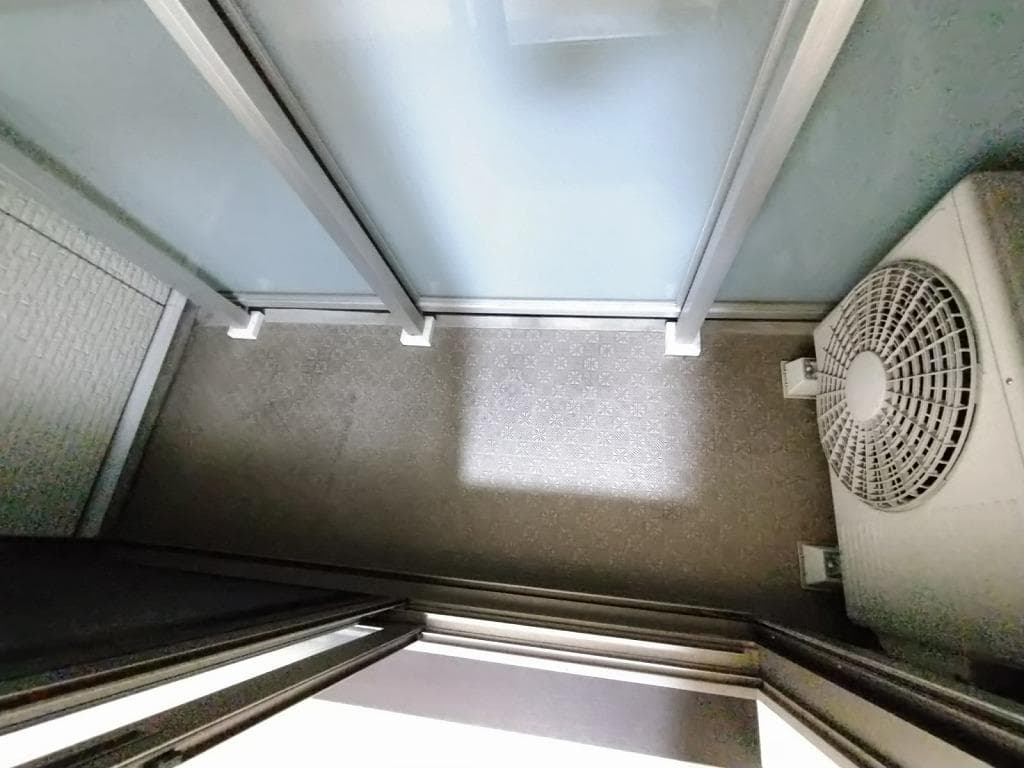 Room image 13