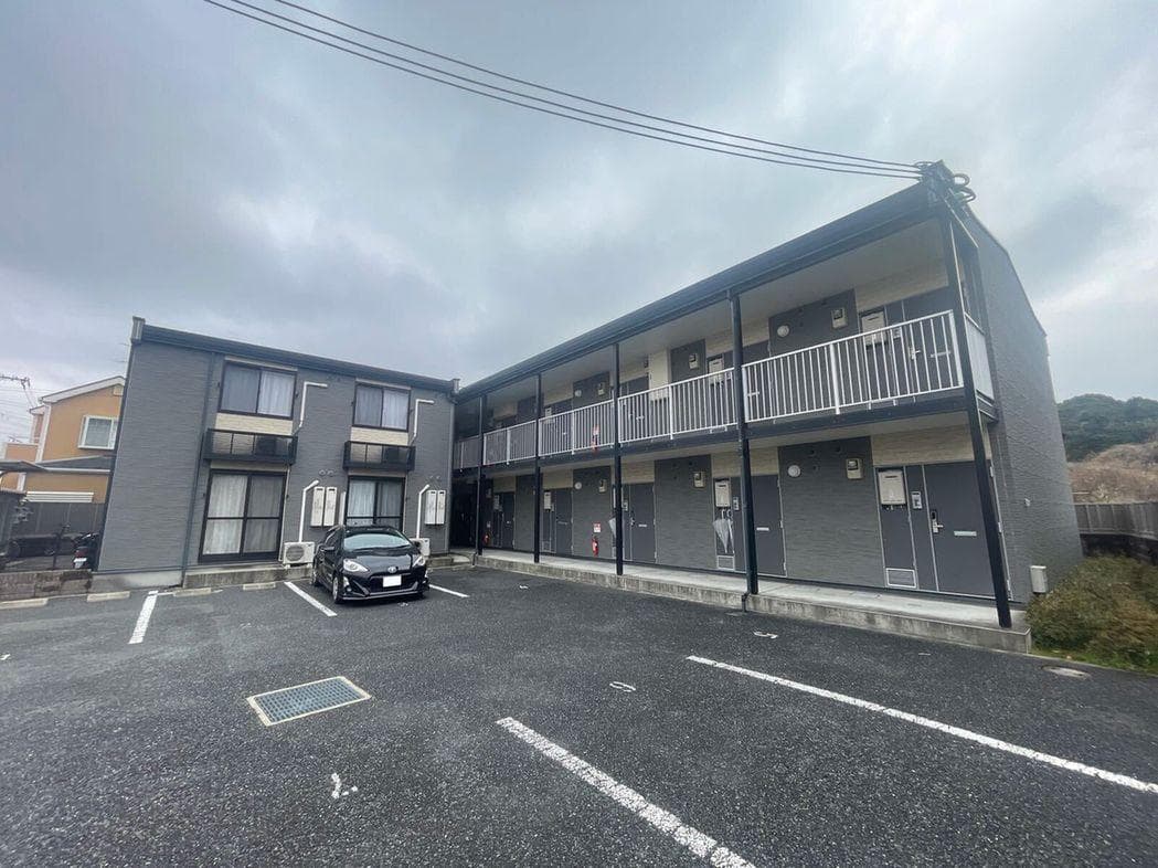 Main exterior of leopalace Rainbow Matsugaoka