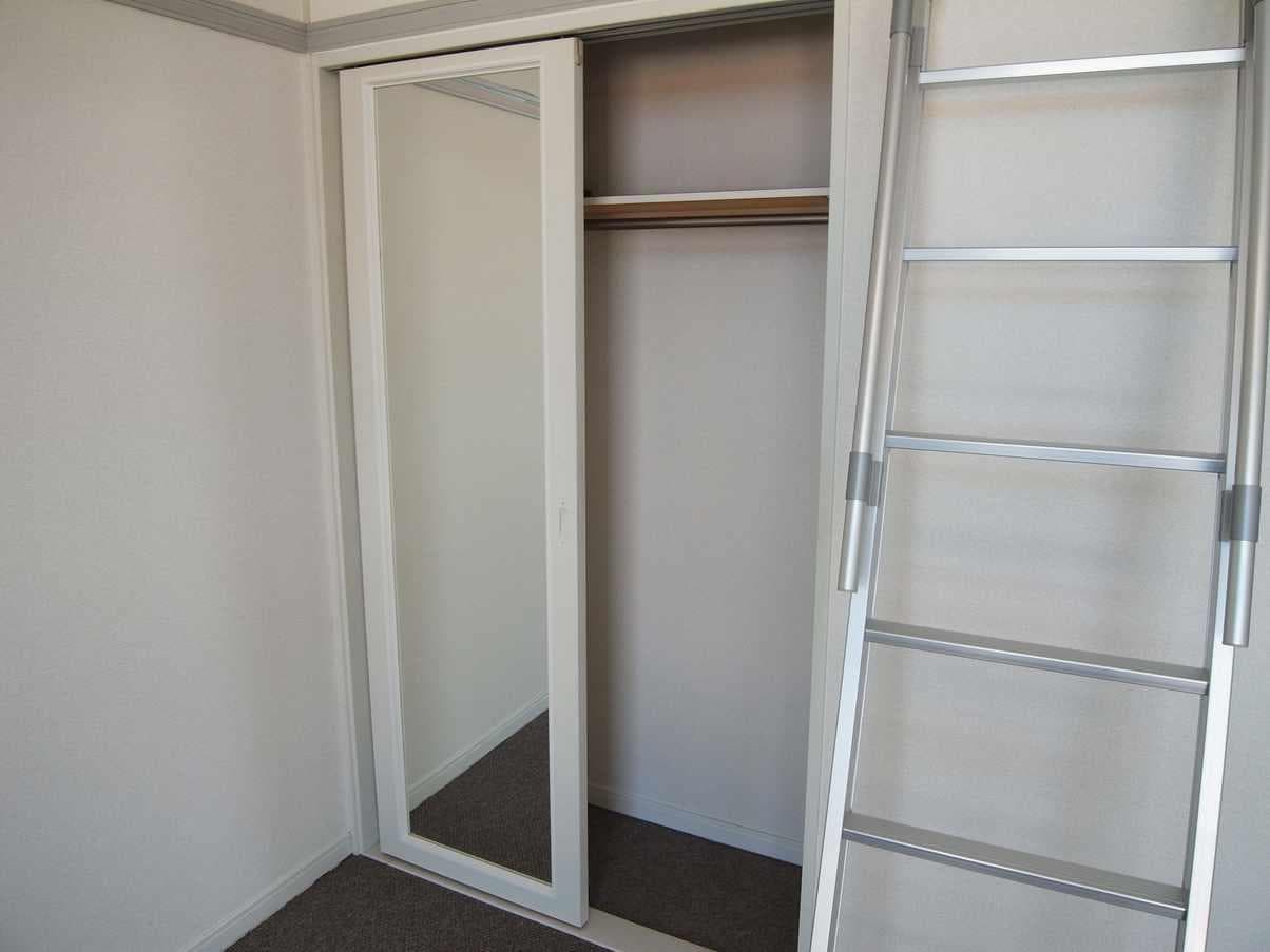 Room image 11
