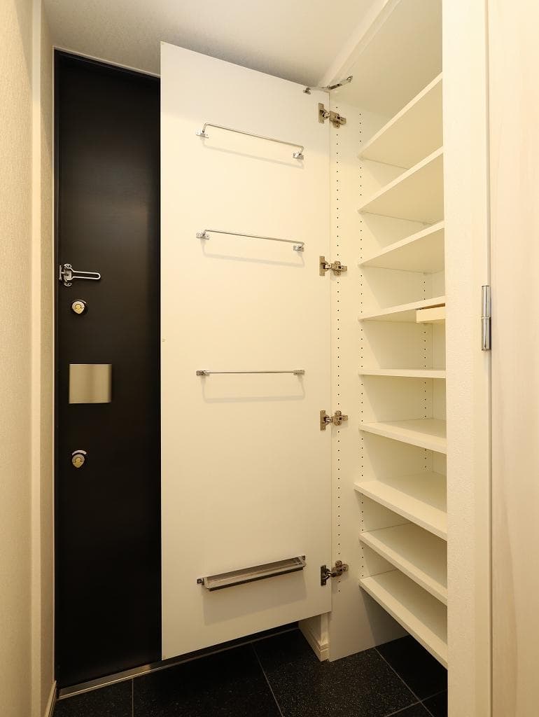 Room image 13