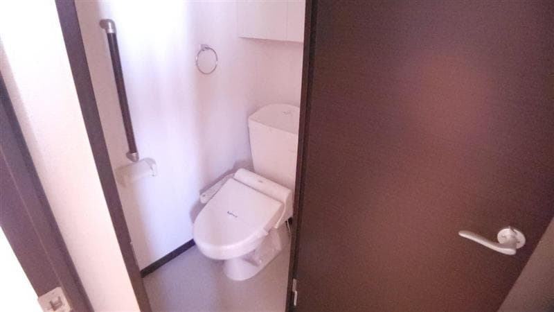Room image 9
