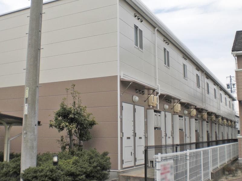 Main exterior of leopalace Hozan