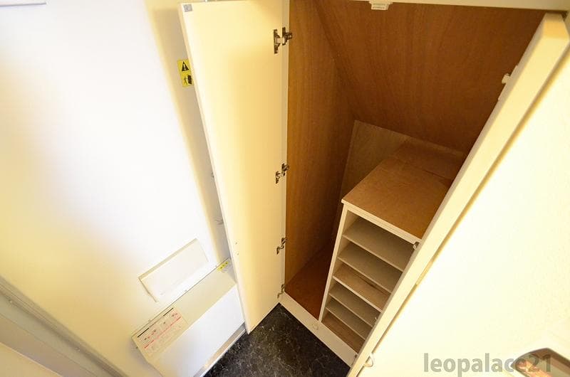 Room image 9