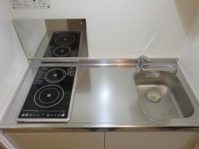 Room image 10