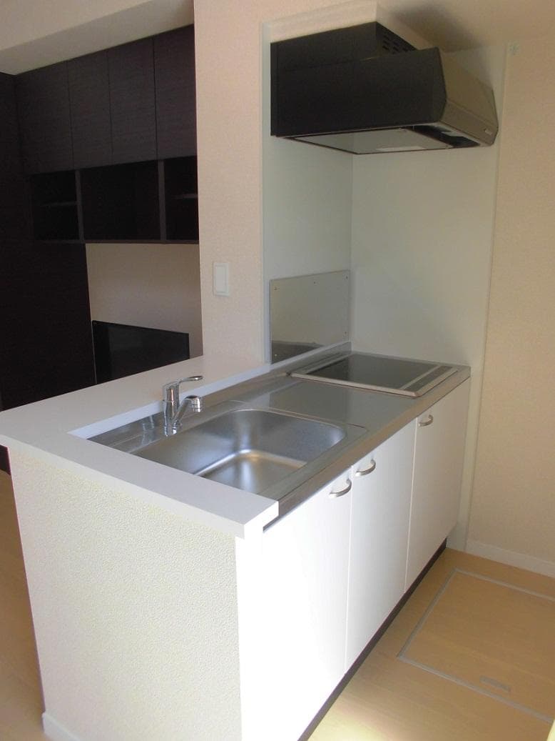 Room image 12