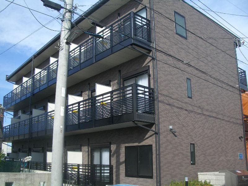 Main exterior of LEONEXT Hokuto IV