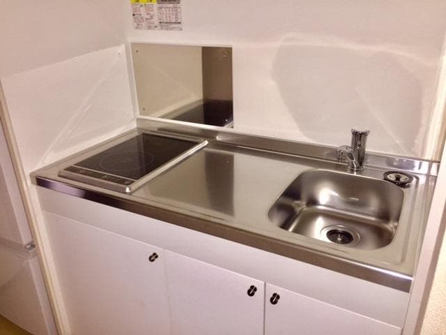 Room image 10