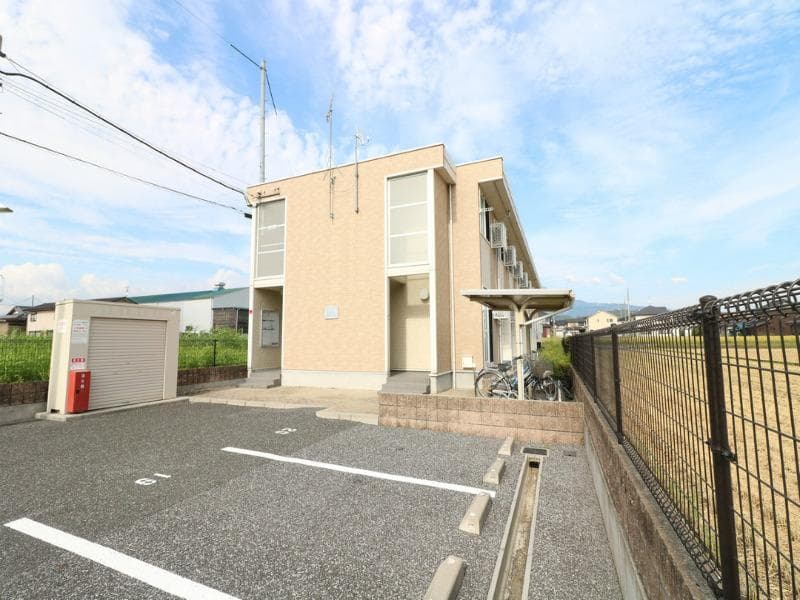 Main exterior of leopalace North River