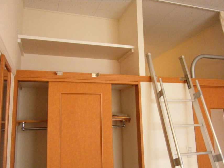 Room image 11