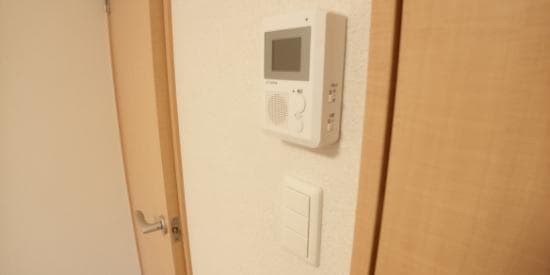 Room image 11