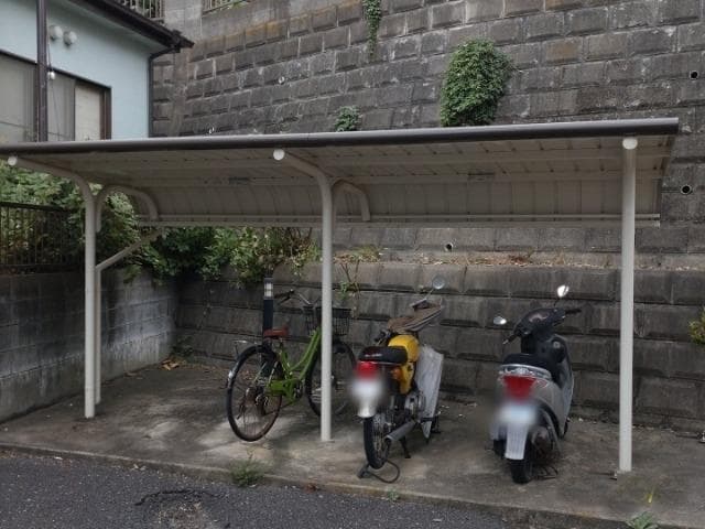Room image 15