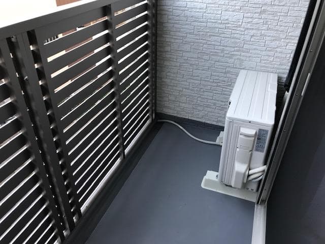 Room image 13