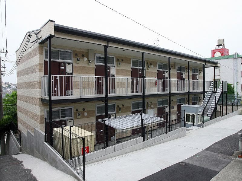 Main exterior of leopalace Hill Denner Heim