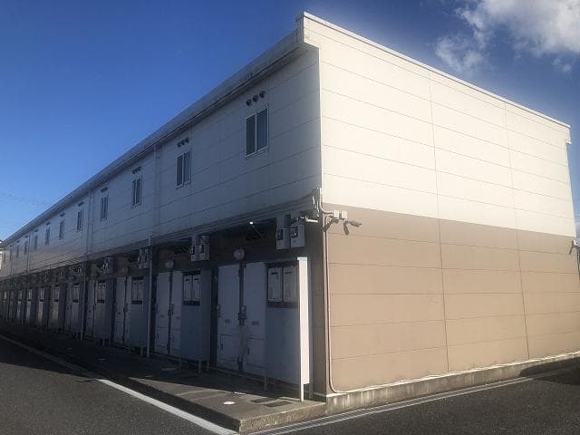 Main exterior of leopalace Platini