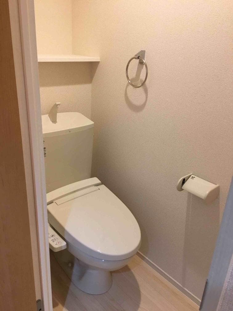 Room image 14