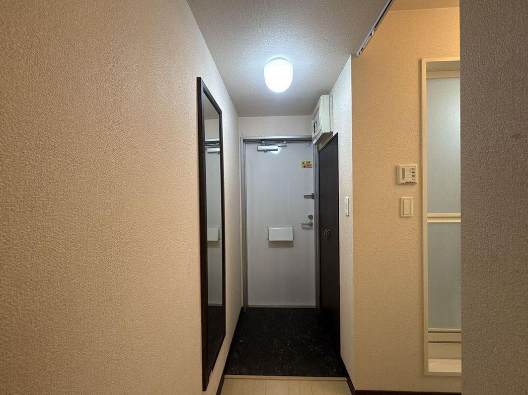 Room image 14