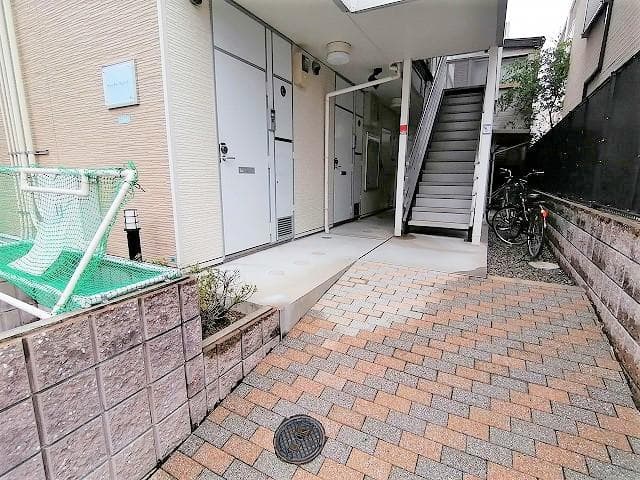 Room image 14
