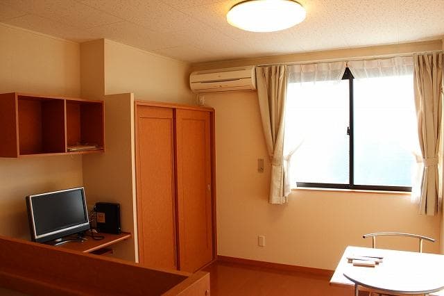 Preview interior of leopalace Kuraya