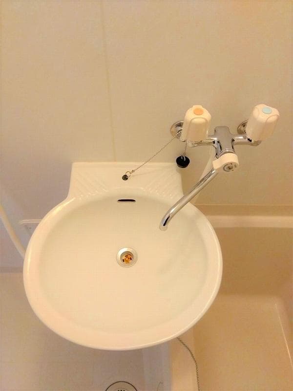 Room image 10